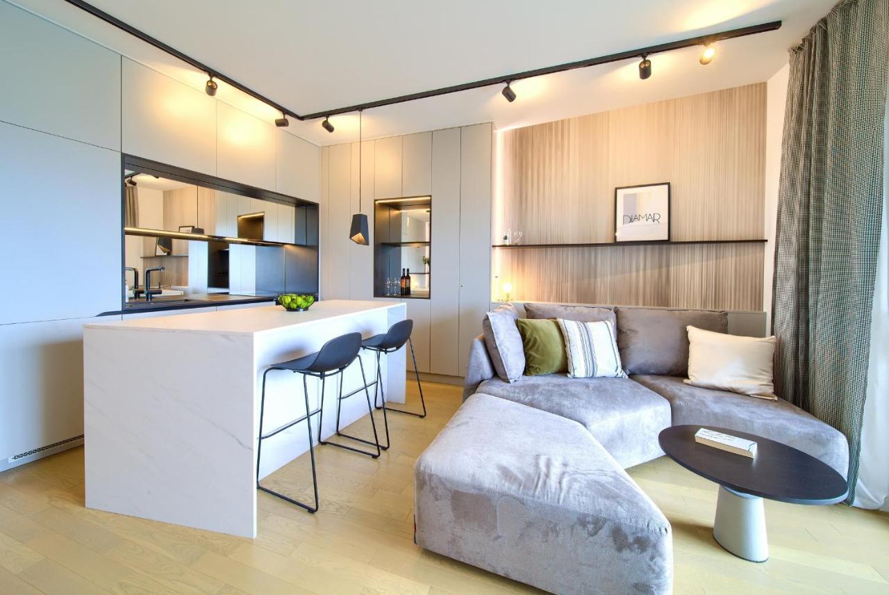 Apartment Diamar With Seaview Krk Town Eksteriør billede