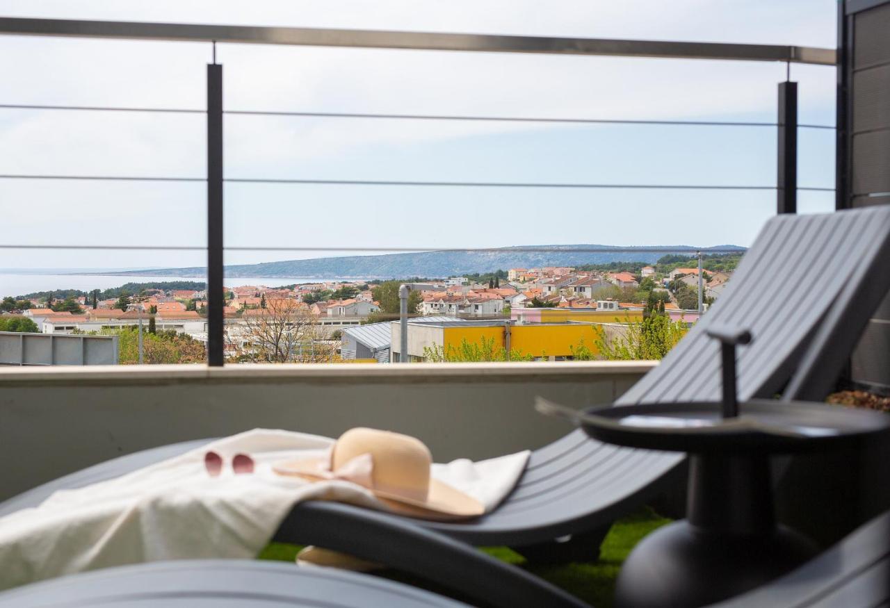 Apartment Diamar With Seaview Krk Town Eksteriør billede