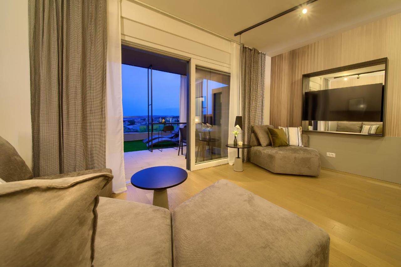 Apartment Diamar With Seaview Krk Town Eksteriør billede