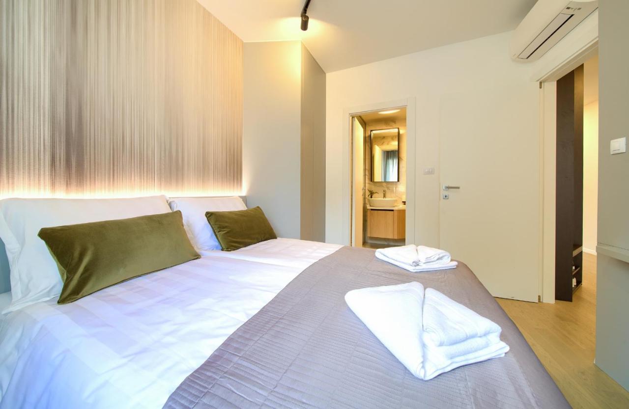 Apartment Diamar With Seaview Krk Town Eksteriør billede