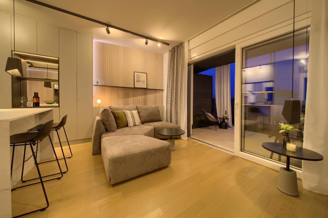 Apartment Diamar With Seaview Krk Town Eksteriør billede
